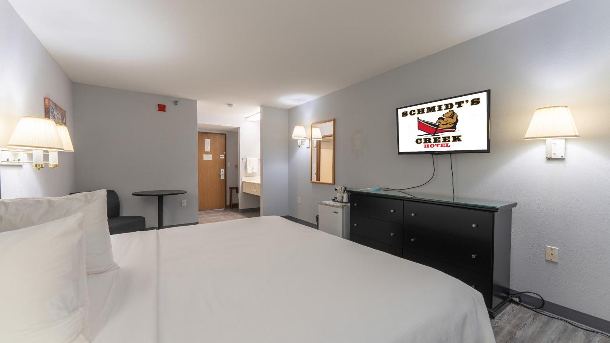 Schmidt'S Creek Hotel Осейдж Бийч Екстериор снимка